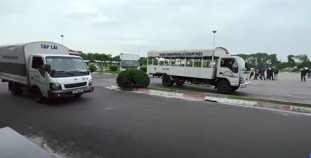 bằng lái xe 2025